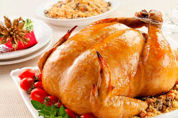 Frango Solene Bem Temperado – Recheado com Grão de Bico